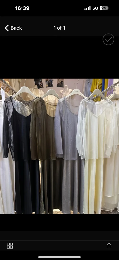 珠光沙套头黑咖白打底上衣