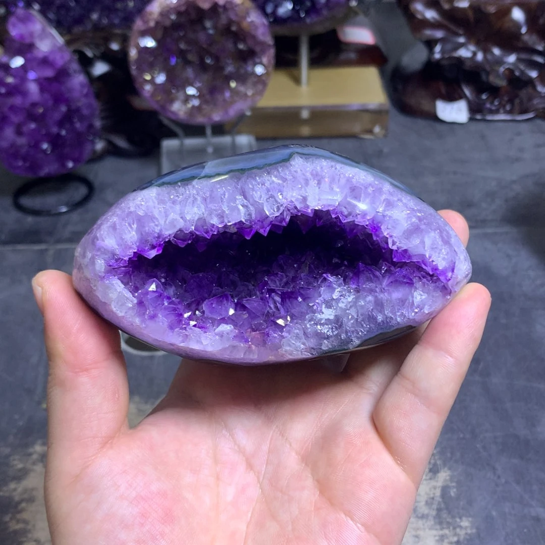 水晶摆件未镶嵌紫晶