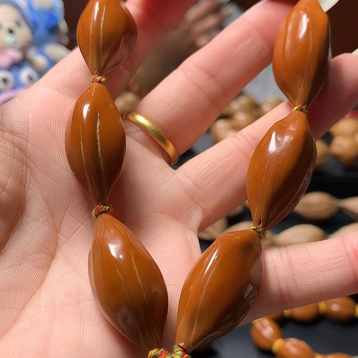 手串/手链橄榄核三花手串8