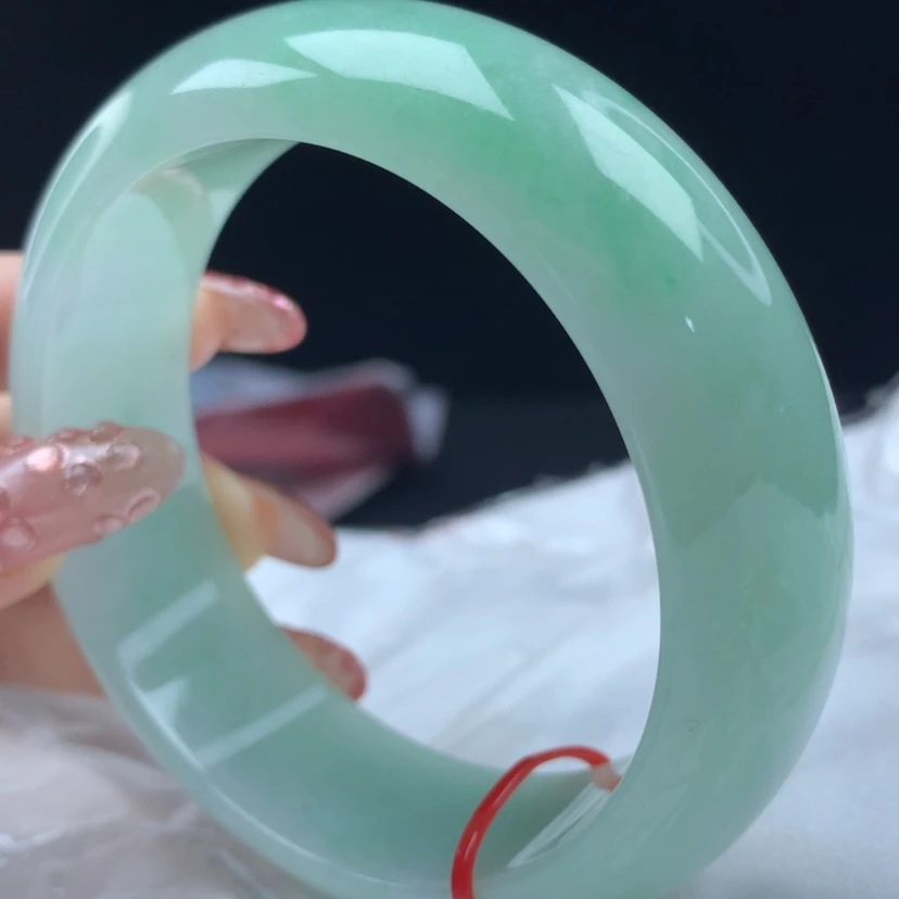 【闪购商品】未镶嵌手镯翡翠97006，