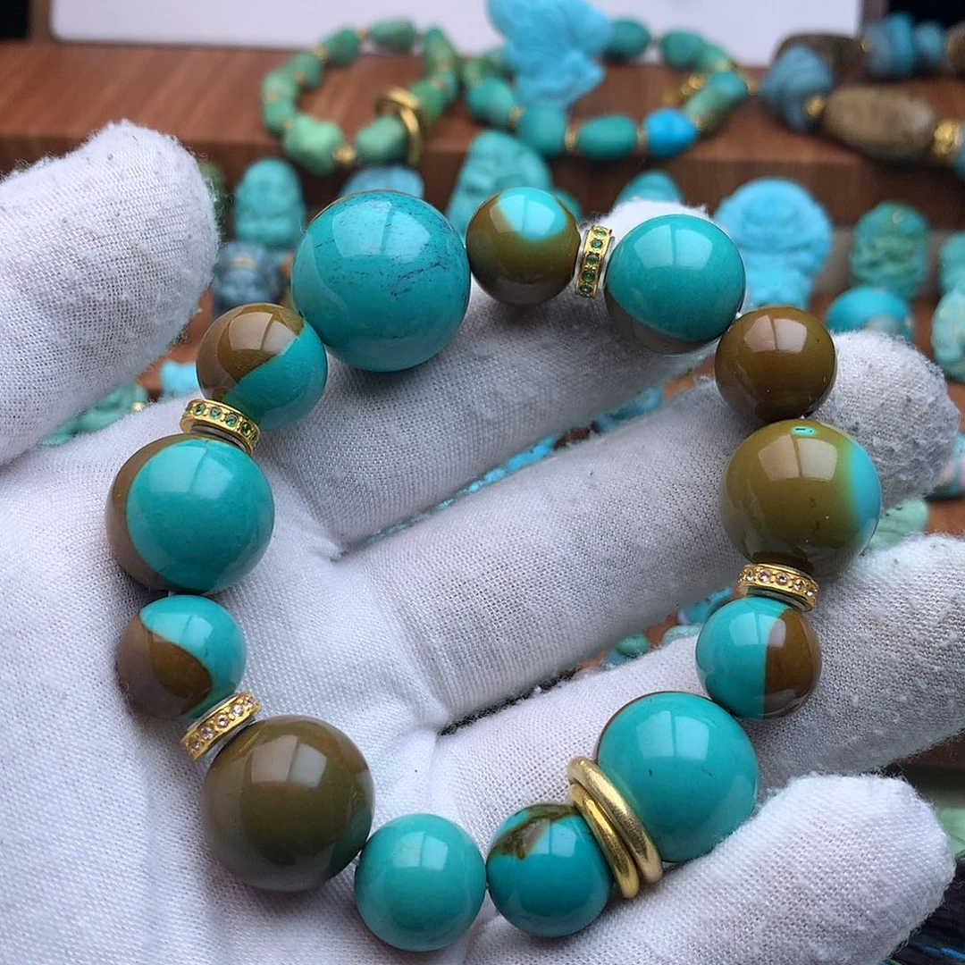 绿松石18K金镶嵌颈饰