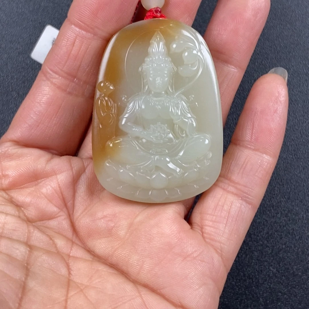 颈饰未镶嵌和田玉山*