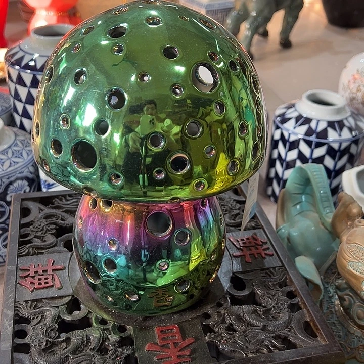 瓷片瑕。。。。。。。。。。。。。。