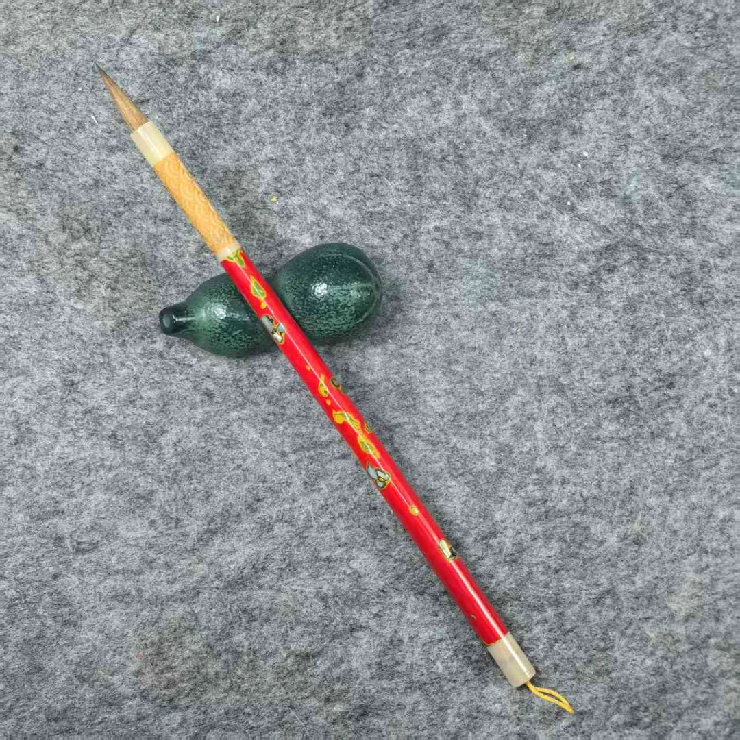 王小卫湖笔[大漆红色螺钿工艺]纯狼毫0.53x2.3cm
