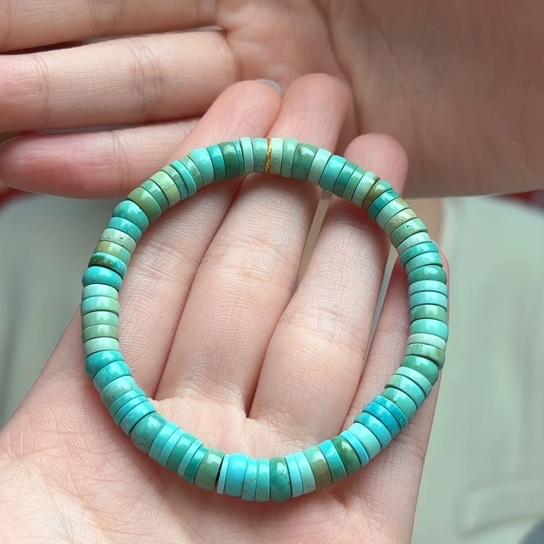 绿松石未镶嵌颈饰