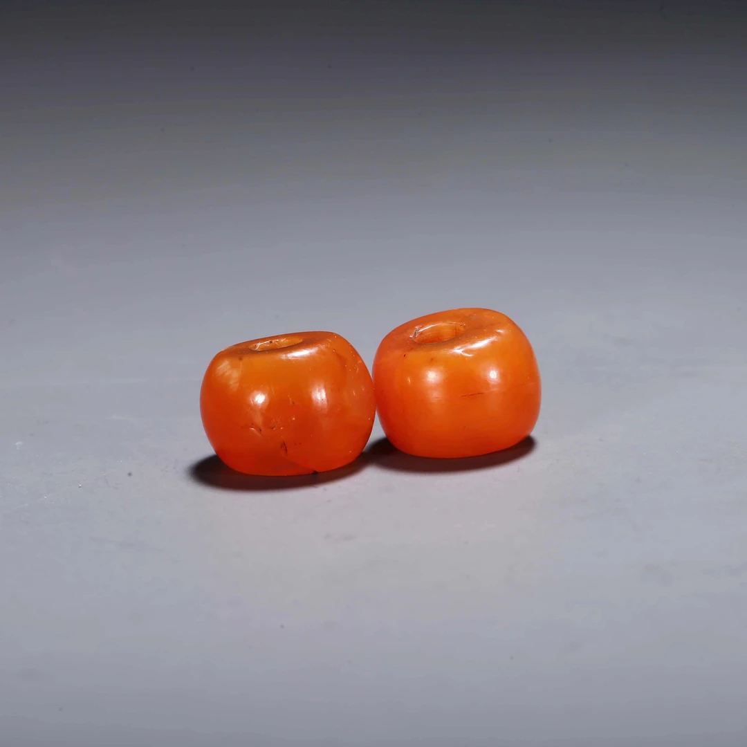 【济文阁】JOY20121326清代 南红玛瑙对珠