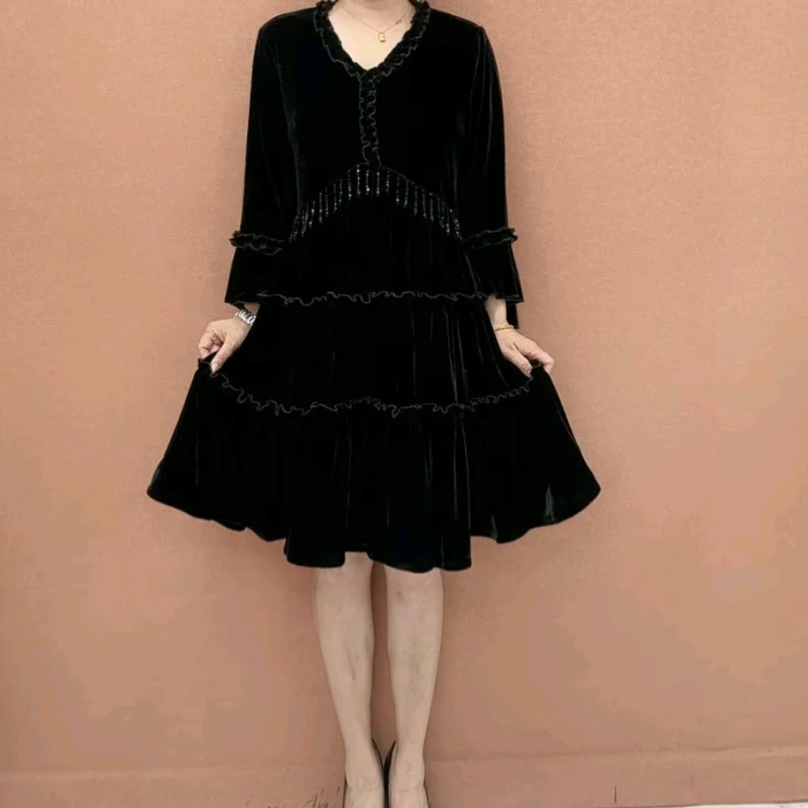 时尚新款洋气宽松版气质连衣裙