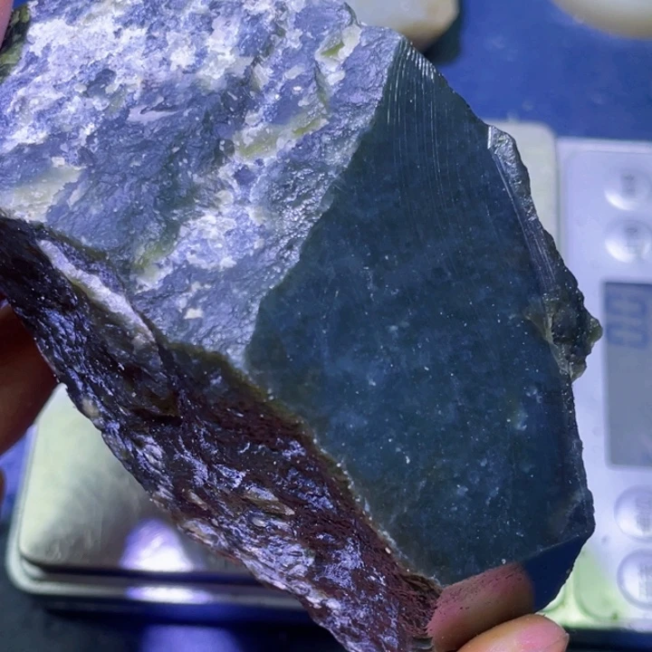 和田玉（糖玉）未镶嵌珠宝半成品