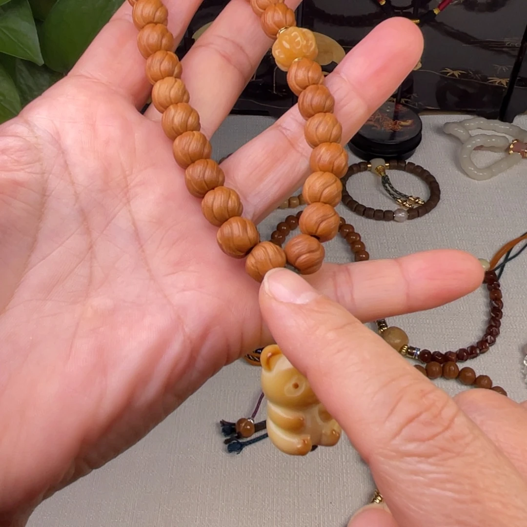 吊坠猴头核桃35778986445789