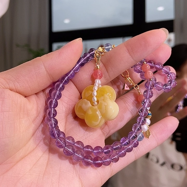 琥珀颈饰未镶嵌蜜蜡