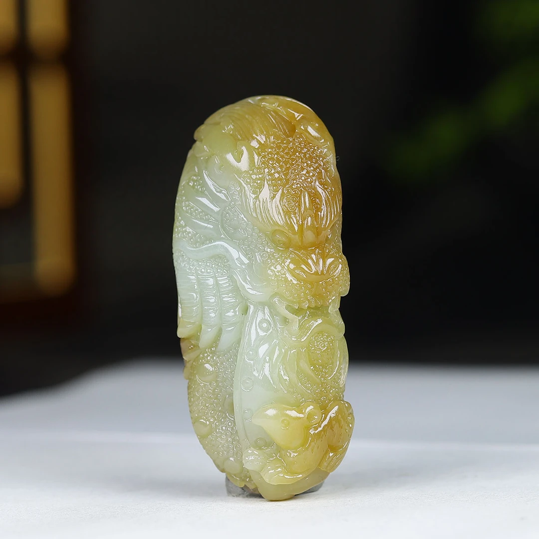 112738和田玉糖白玉望子成龙挂件