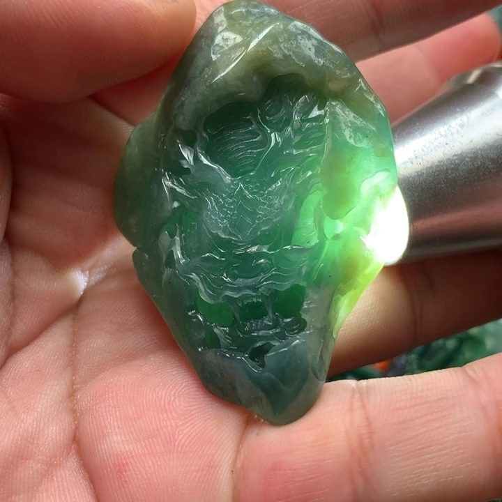 翡翠颈饰未镶嵌保真天然A货翡翠