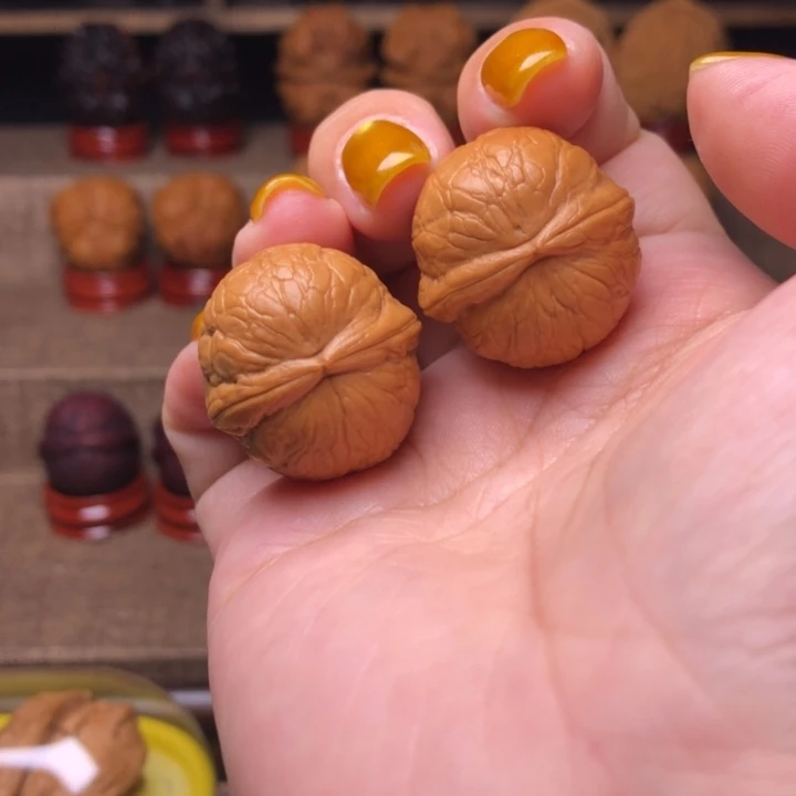 橄榄核把件61蛇皮球26尺