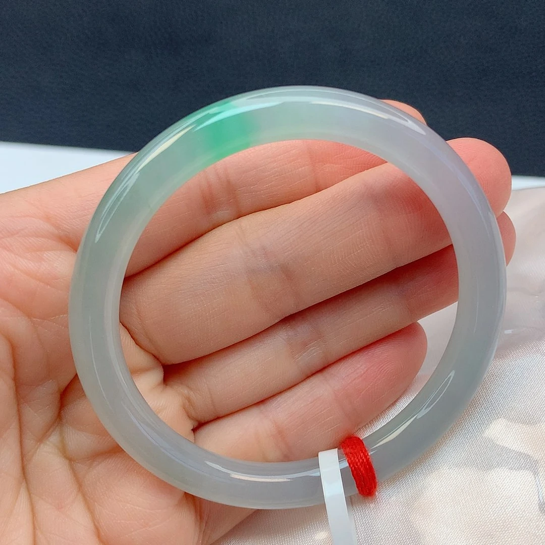 未镶嵌手镯翡翠52圈