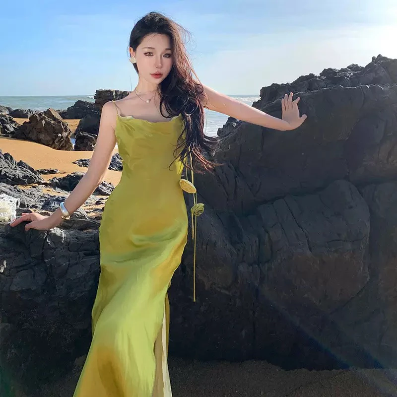 海边度假包臀裙法式气质连衣裙高级感荡领开叉晚礼服露背吊带长裙