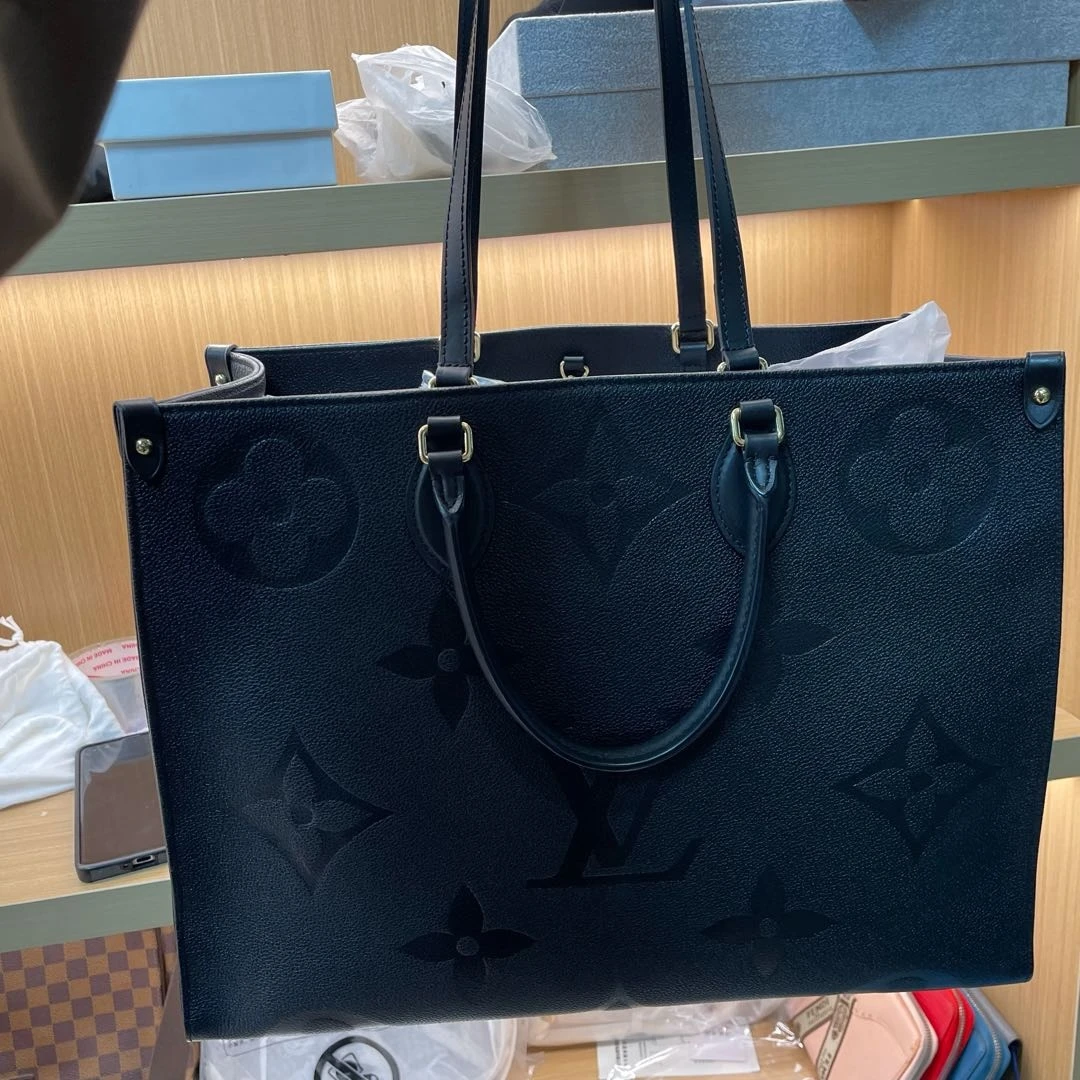 95新 LouisVuitton/路易威登 小野专属/单肩包/DY7004