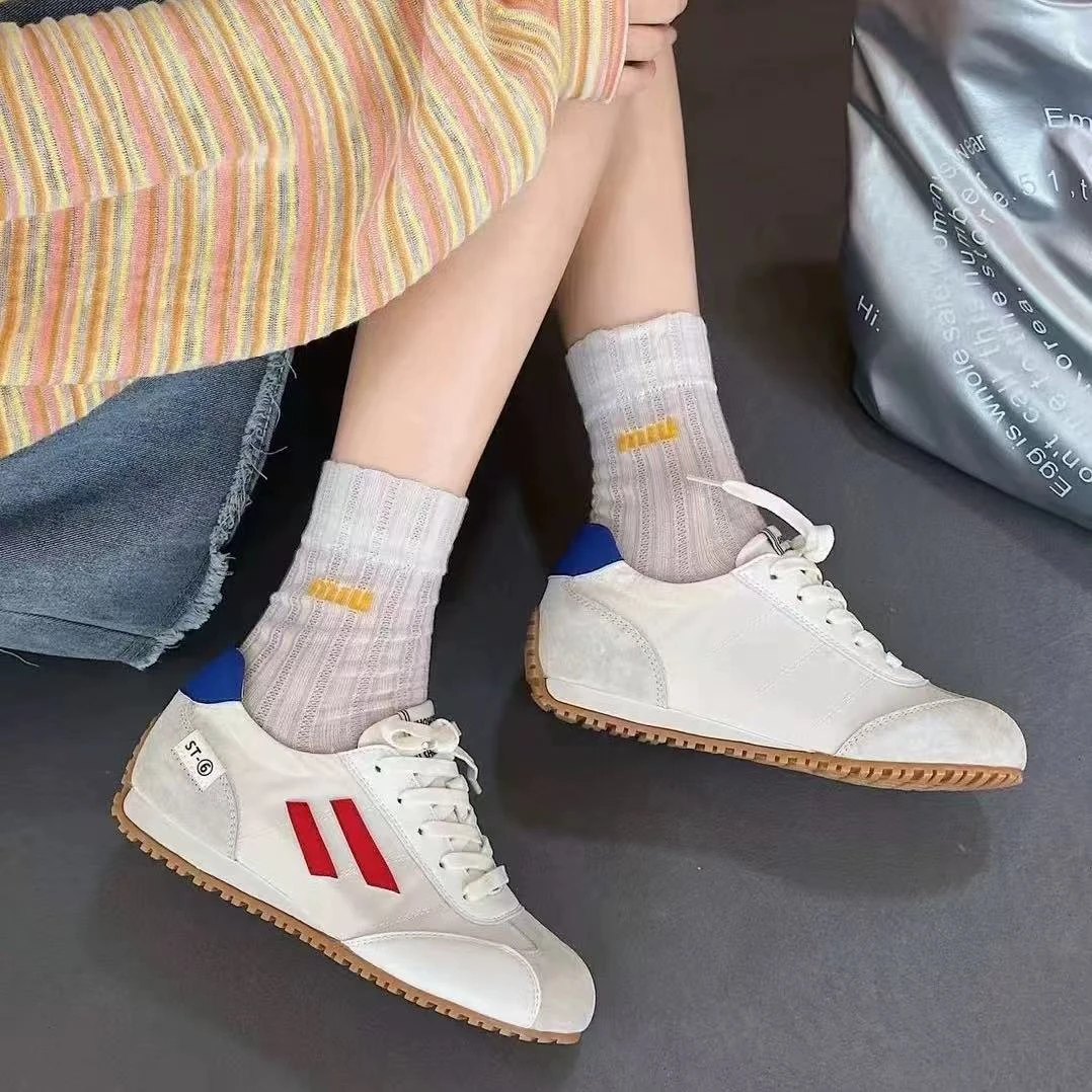 2025新款内增高百搭红色软底休闲鞋女089