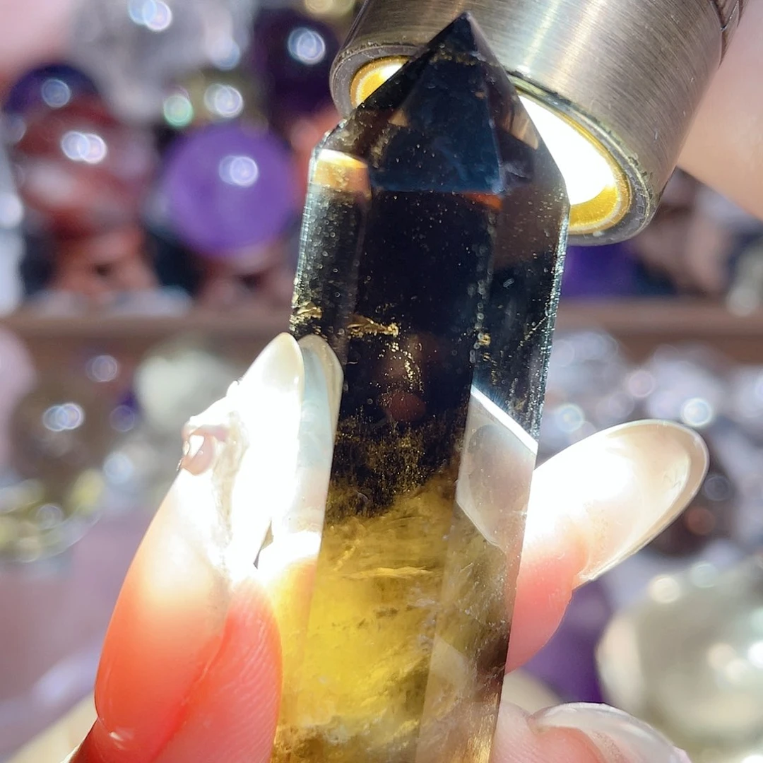 茶黄晶柱未镶嵌水晶