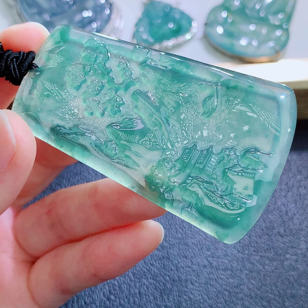 颈饰未镶嵌翡翠翡翠