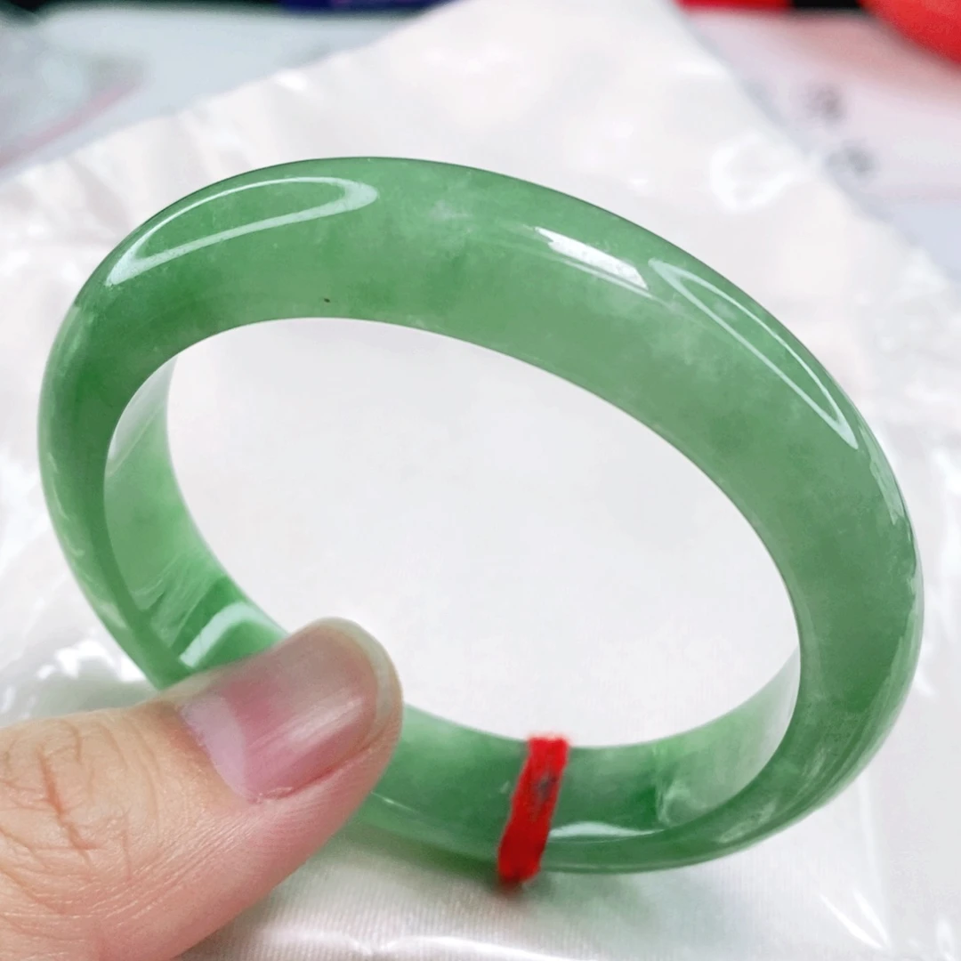 未镶嵌手镯翡翠53圈口贵妃