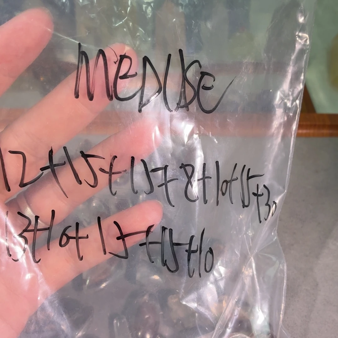 M***.未镶嵌珠宝半成品水晶