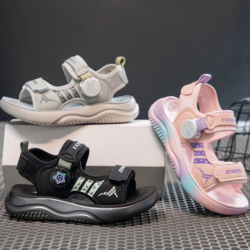 儿童旋转纽扣帅气凉鞋2025年夏季新款聚氨酯男童露趾沙滩鞋女童