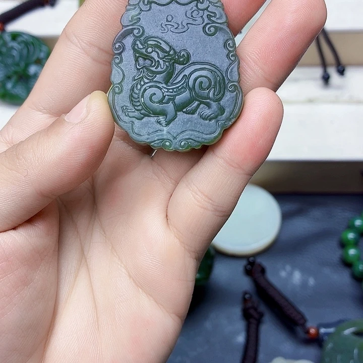 未镶嵌和田玉珠宝奇石