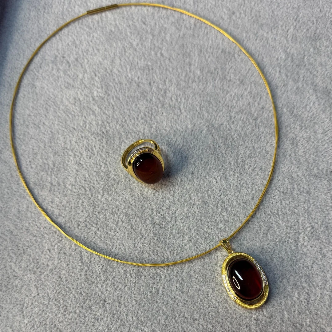 非金属树脂项链 天然树脂鸽子蛋套装9g+