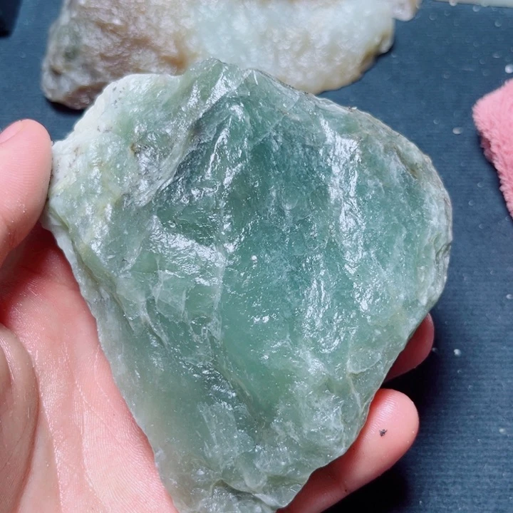 和田玉（白玉）未镶嵌珠宝奇石