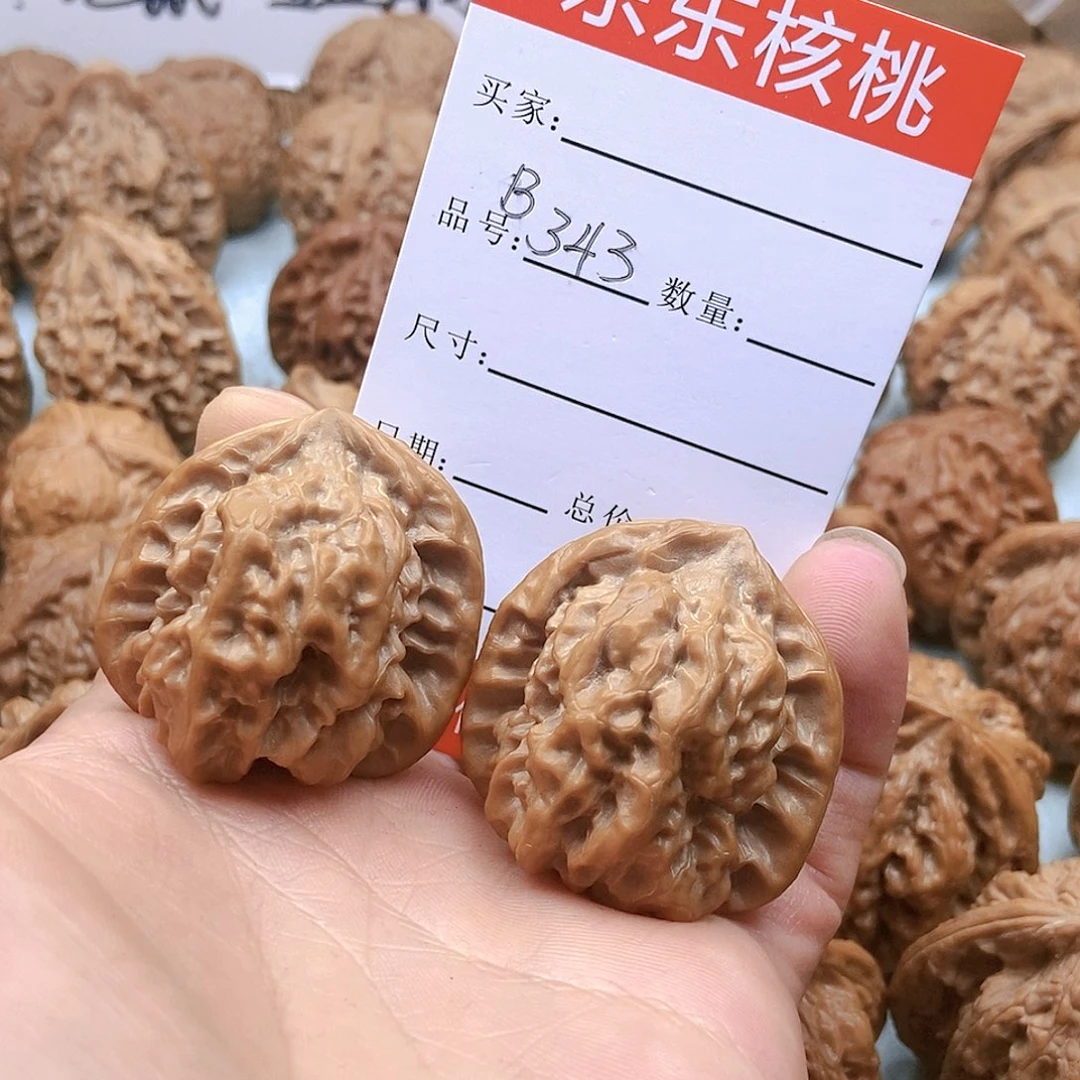 文玩核桃吊坠343号龙娃37尺蜡皮