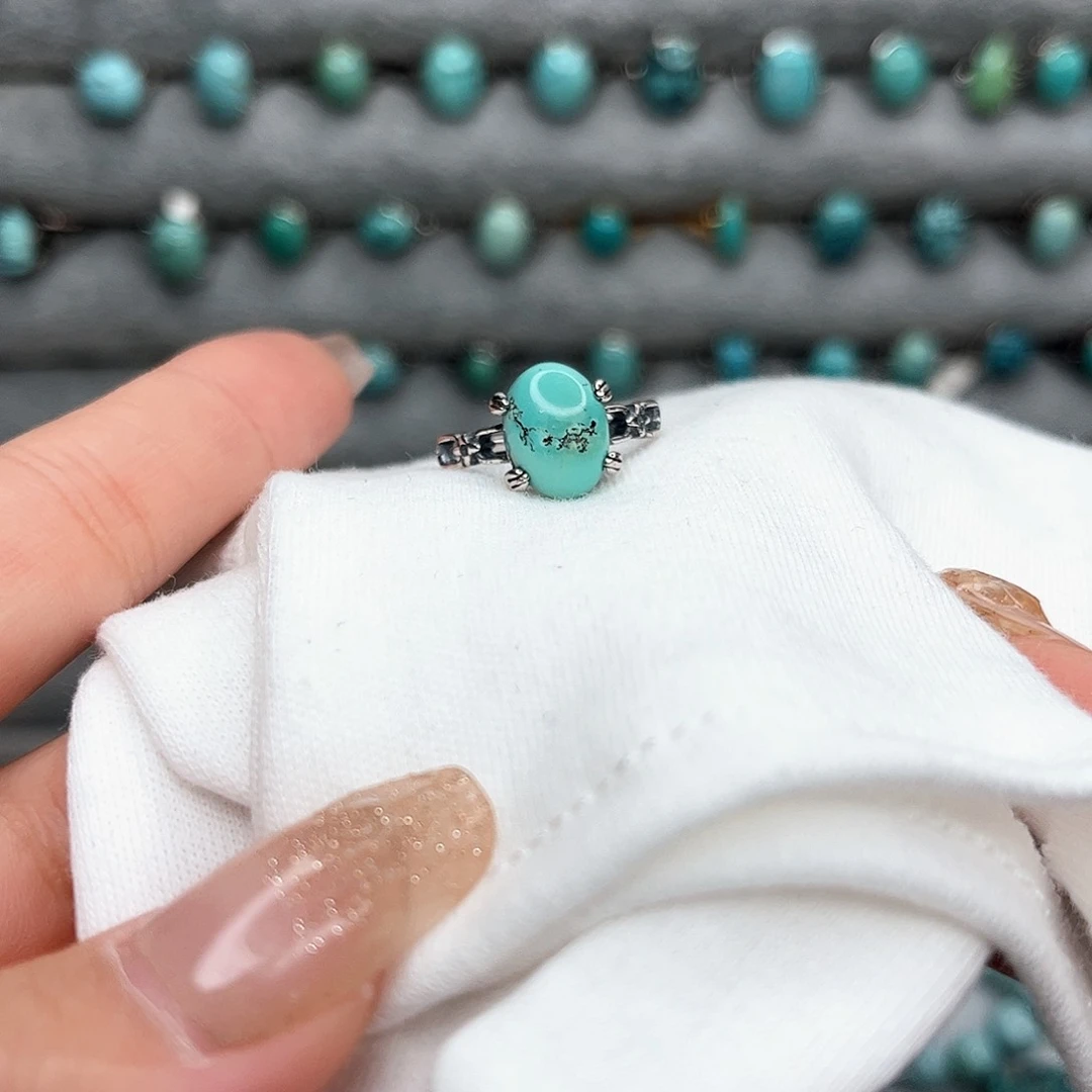 绿松石绿松石未镶嵌