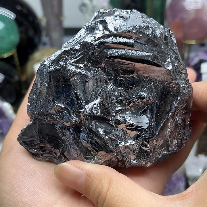 未镶嵌珠宝半成品水晶699克原石