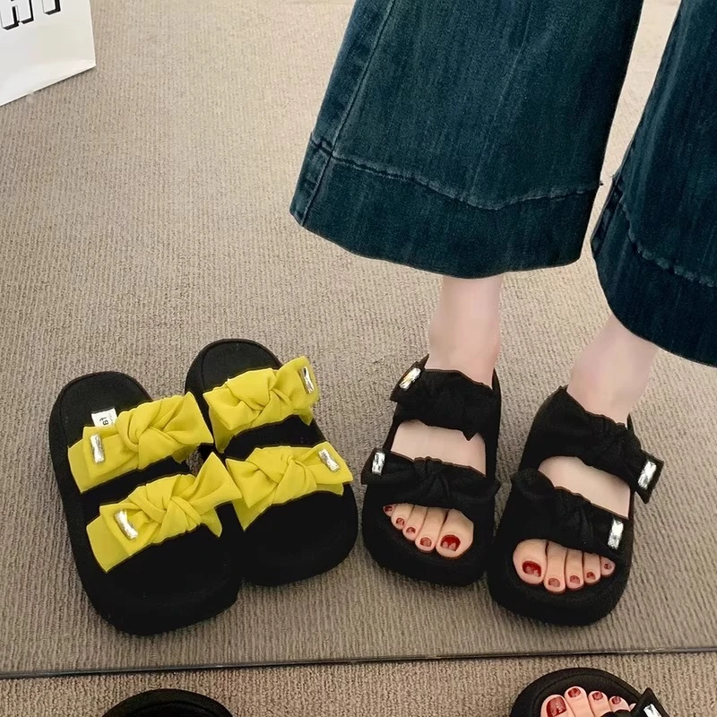 三福真皮厚底增高蝴蝶结凉拖鞋女夏外穿2025新款配裙子休闲沙滩鞋