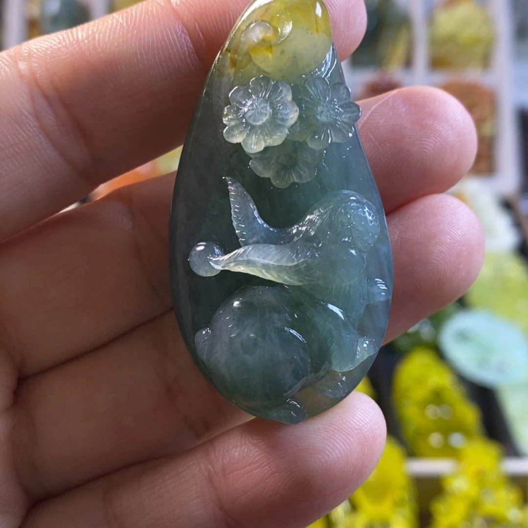 合金蛇纹石玉颈饰