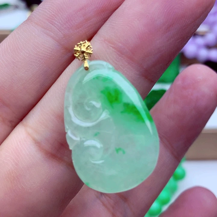 翡翠未镶嵌吊坠(不含链)