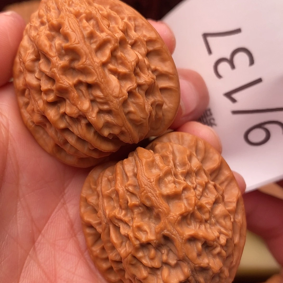 把件文玩核桃38金牛