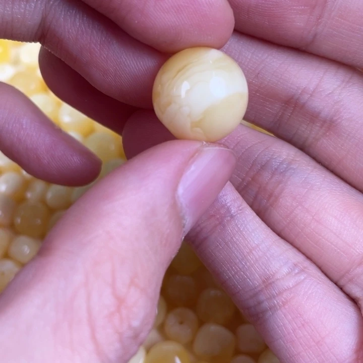 琥珀裸石未镶嵌天然7