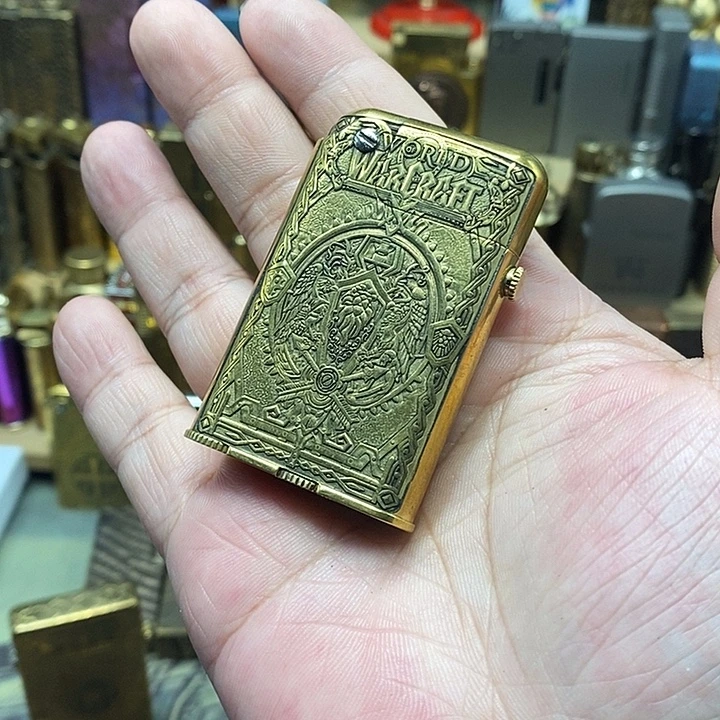 ****风火轮浮雕魔兽捡漏打火机