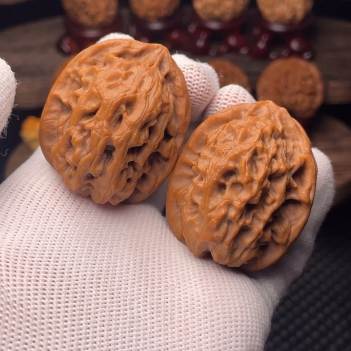 文玩核桃把件秦岭野生山魄系列龙夔36尖小修