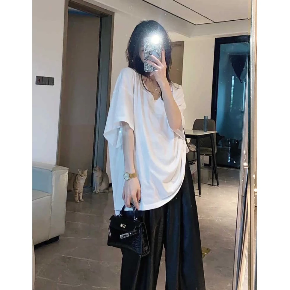 松弛感慵懒风宽松大V领口纯白色基础款大码短袖T恤上衣女夏季
