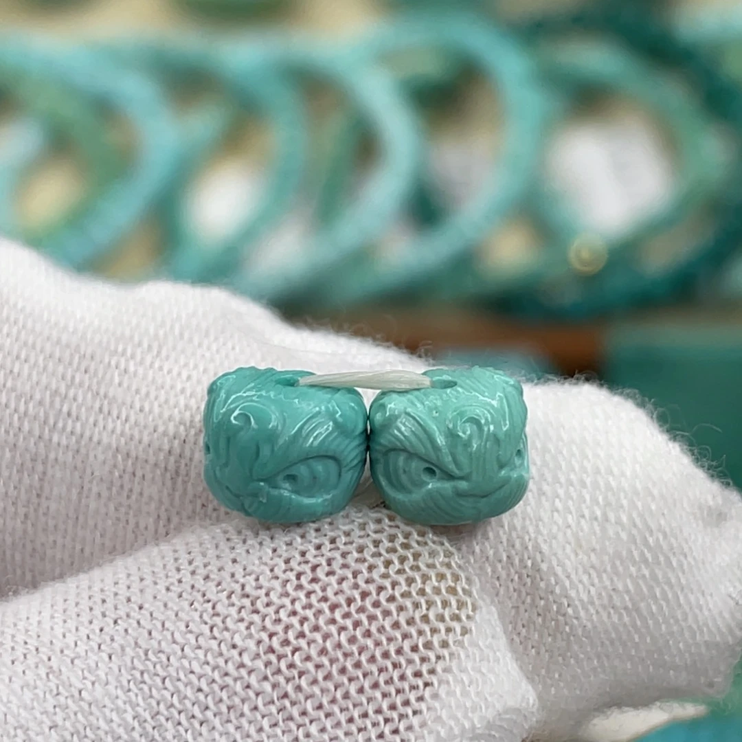 绿松石未镶嵌挂件