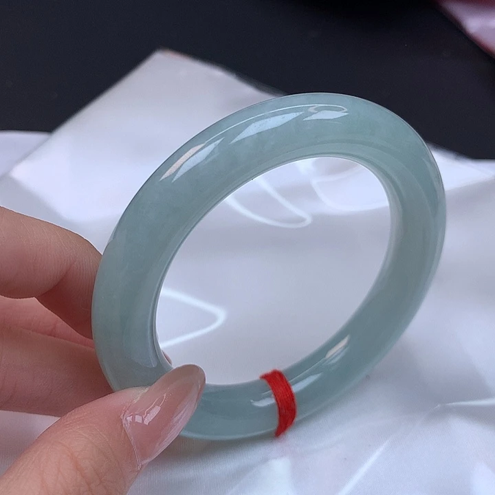 翡翠未镶嵌手镯53