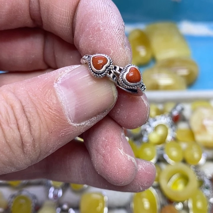 南红玛瑙耳扣银S925镶嵌多样性发货