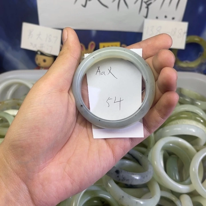 蛇纹石玉手镯未镶嵌A*X