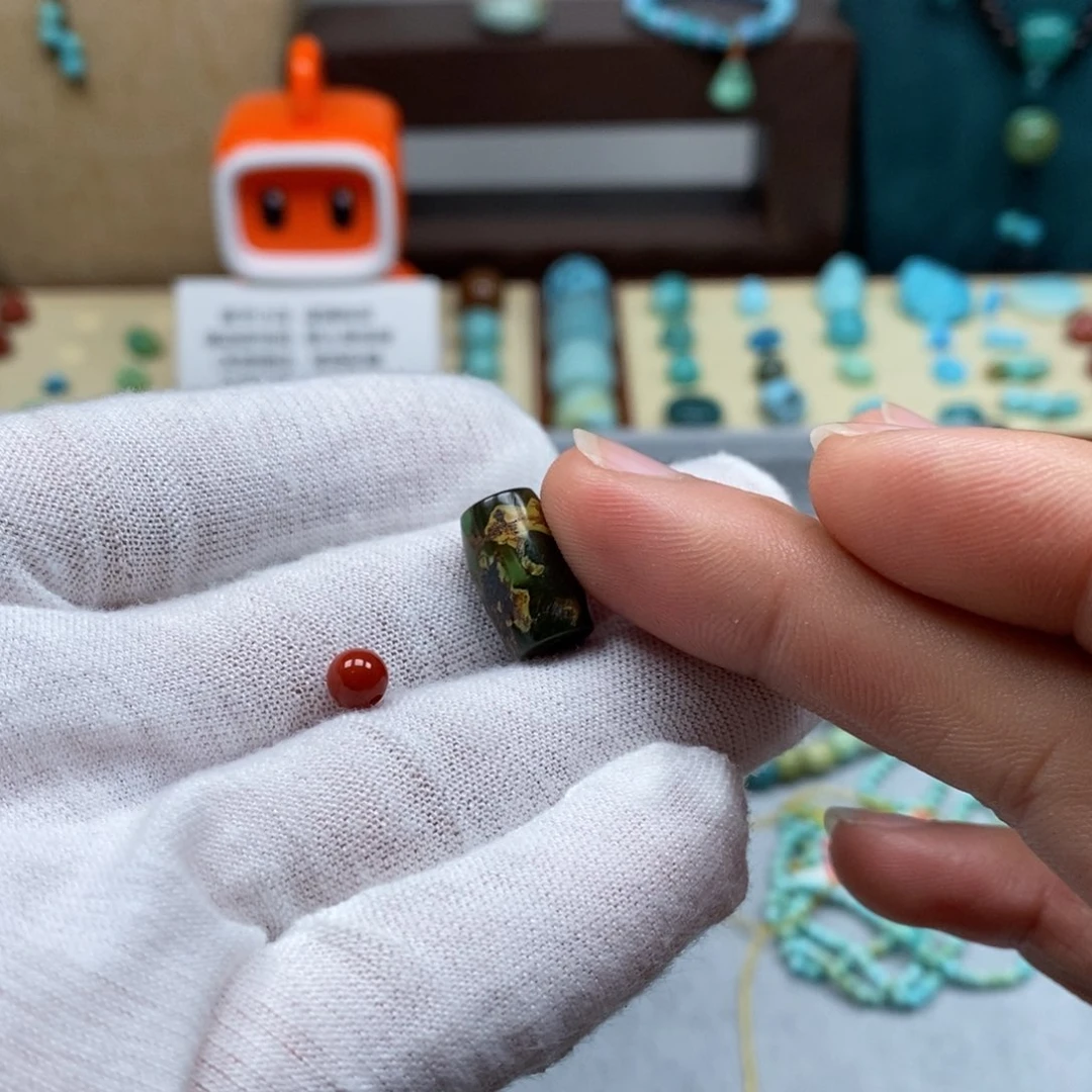 未镶嵌配饰南红玛瑙