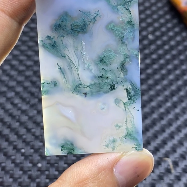 玛瑙/玉髓颈饰未镶嵌听*