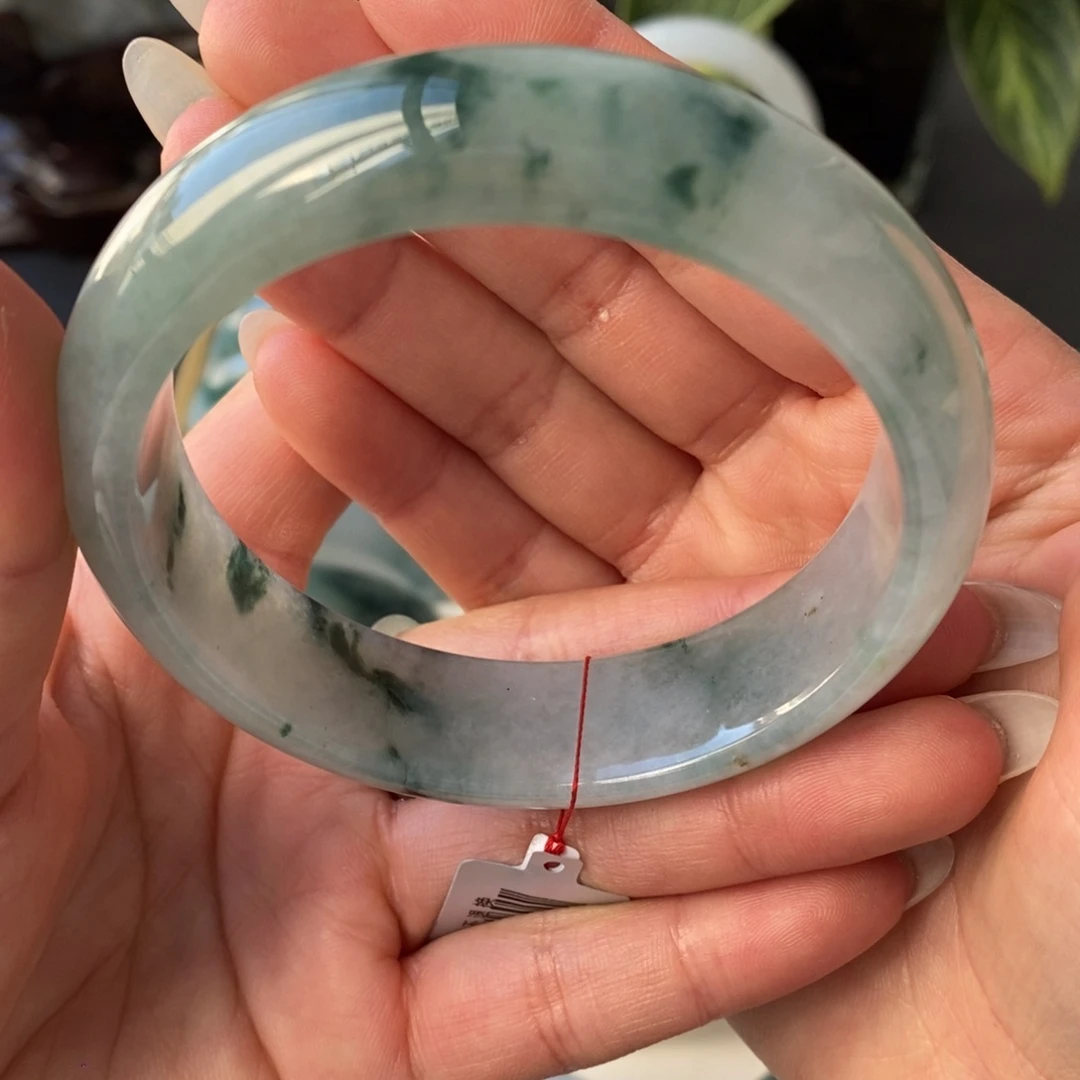 翡翠未镶嵌手镯天然