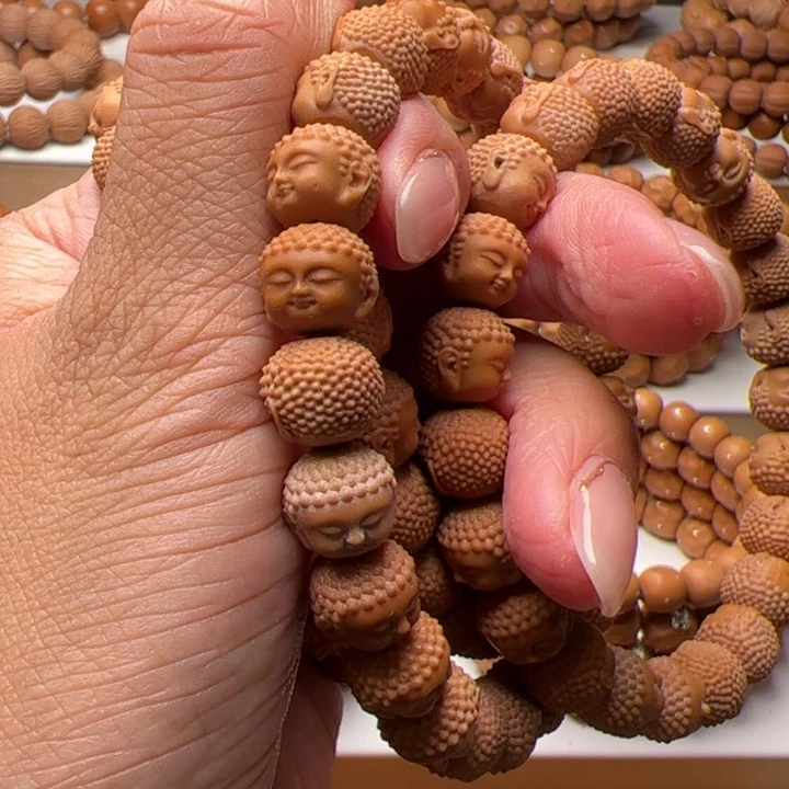 猴头核桃吊坠漏眼小宝宝佛