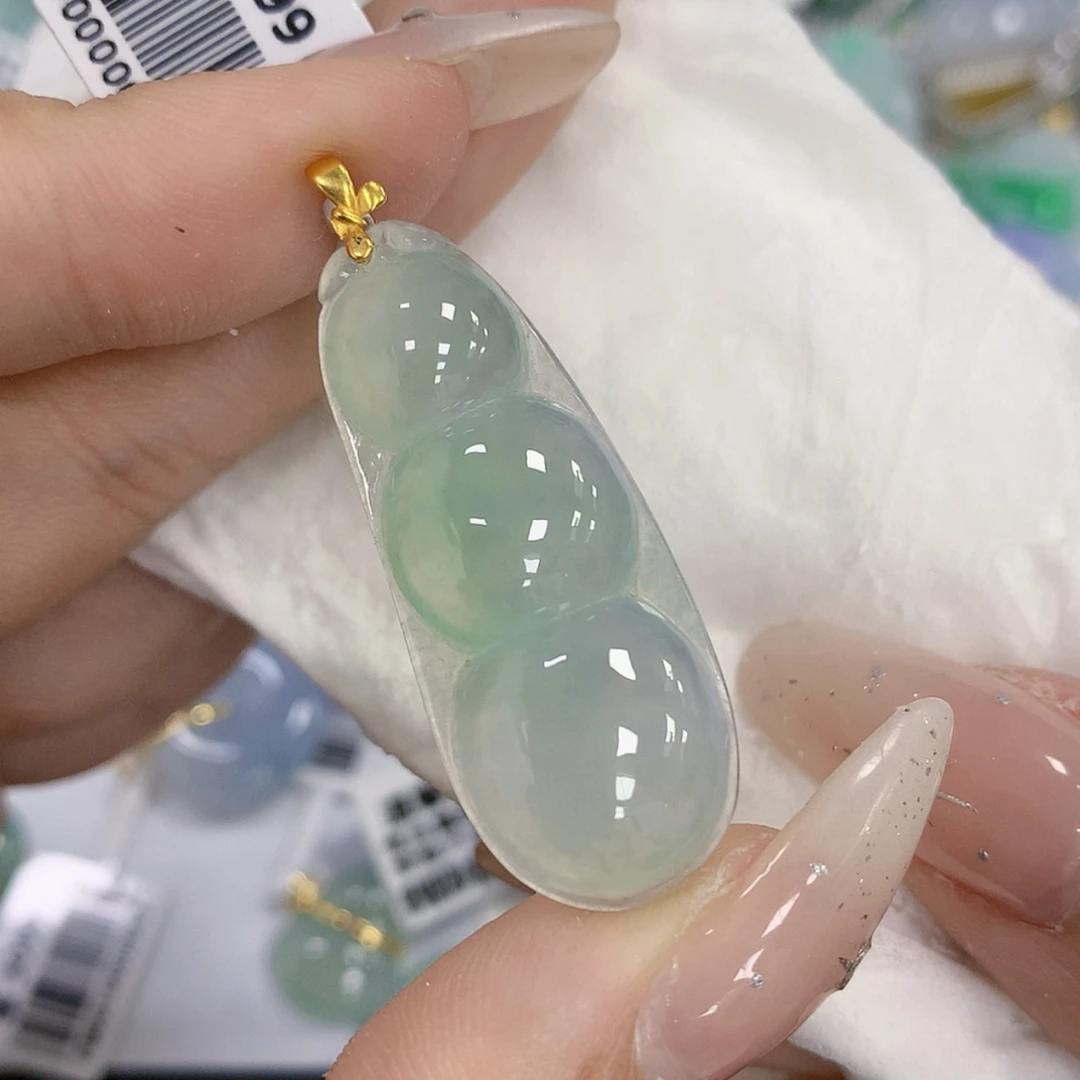 【闪购商品】颈饰18K金镶嵌翡翠