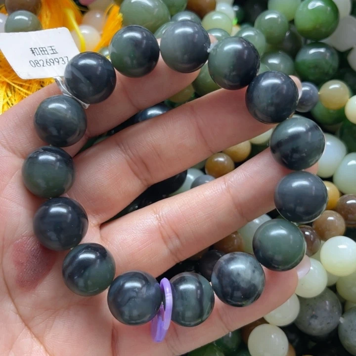手链未镶嵌和田玉啊